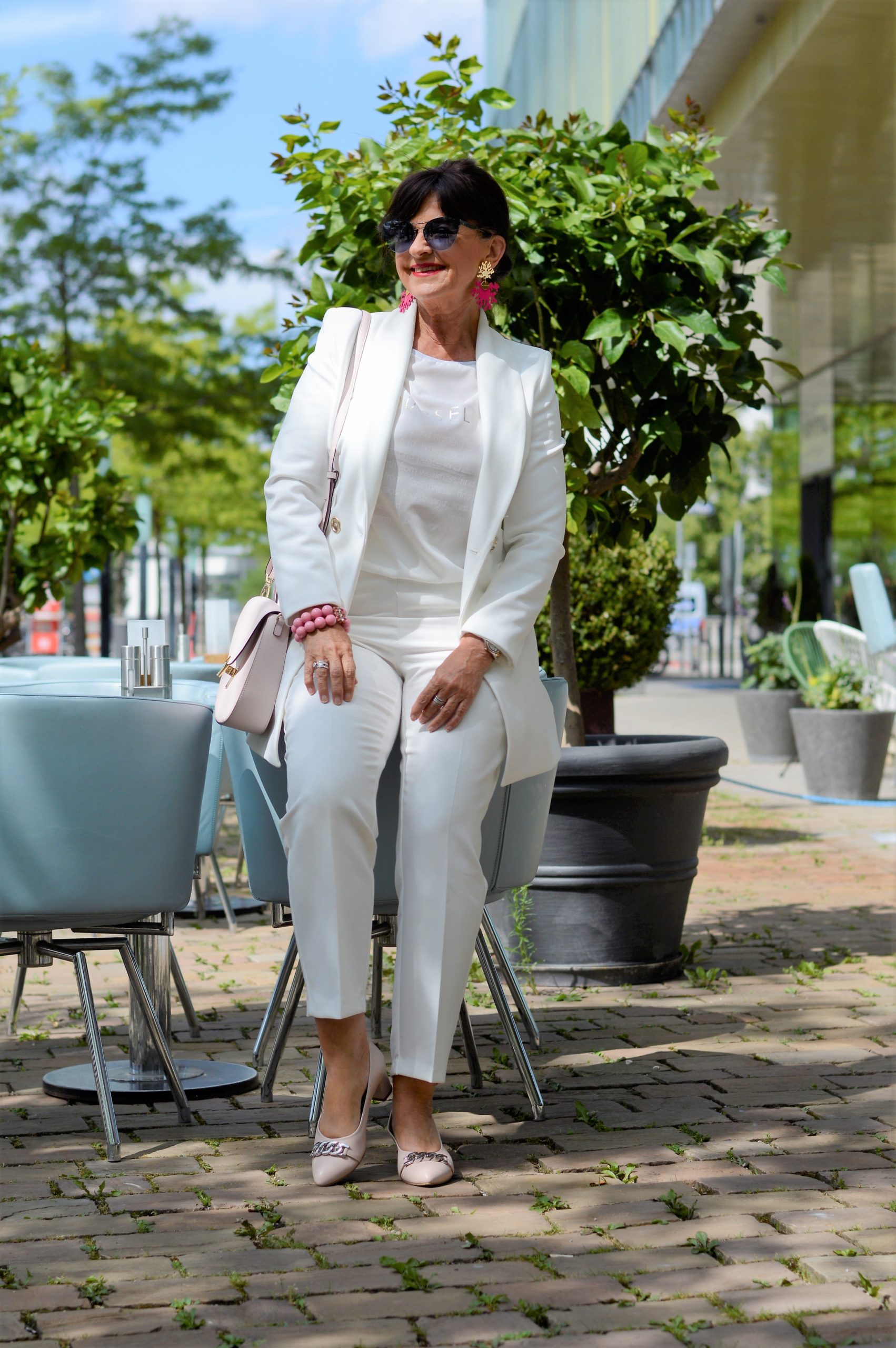 8 TIPPS FÜR ALL WHITE LOOKS IM SOMMER - Martina Berg - Lady 50plus