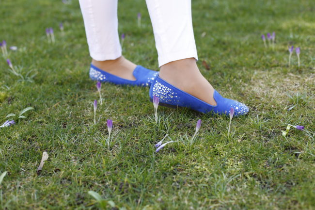 Blauer Ballerina für die Damen 40plus