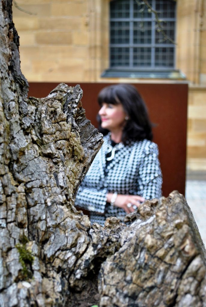 Black & White - Detail