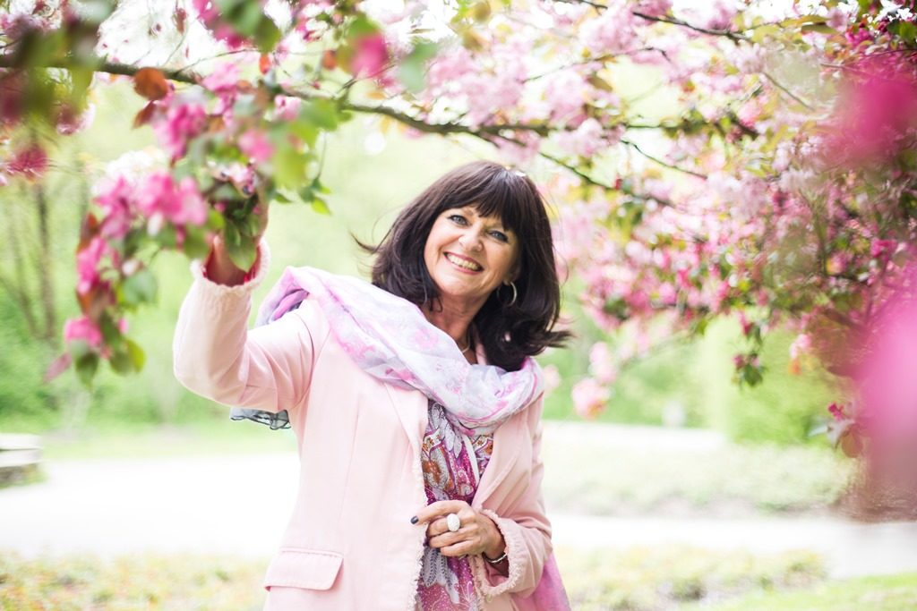 Sommerkleid mit Blumenprints rosequartz