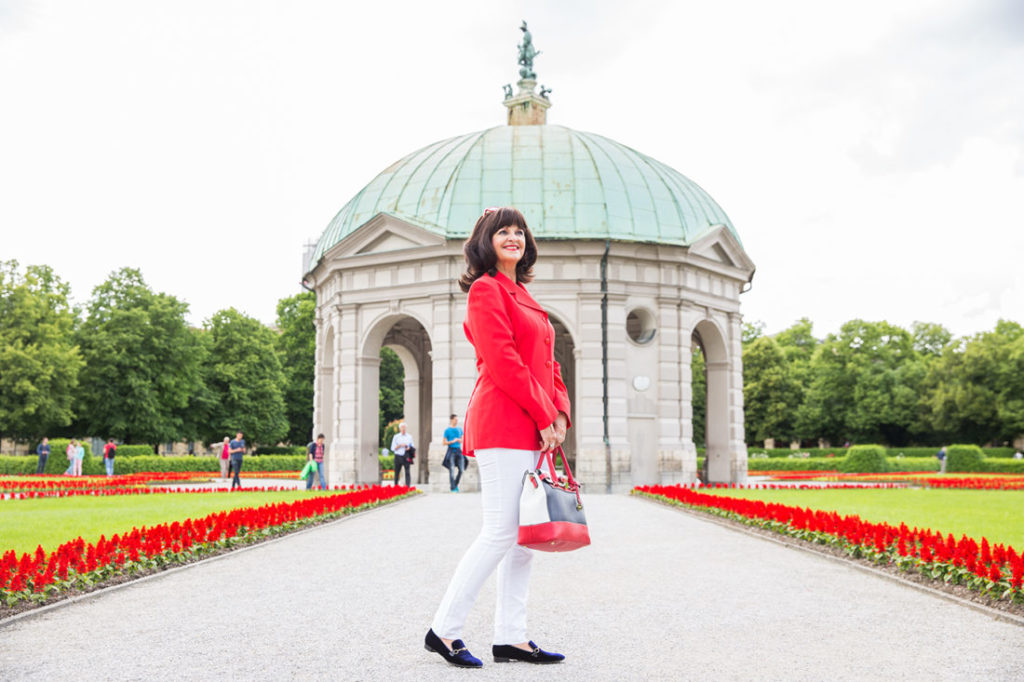 STYLINGBERATUNG mit Einkaufsbegleitung in München zu gewinnen