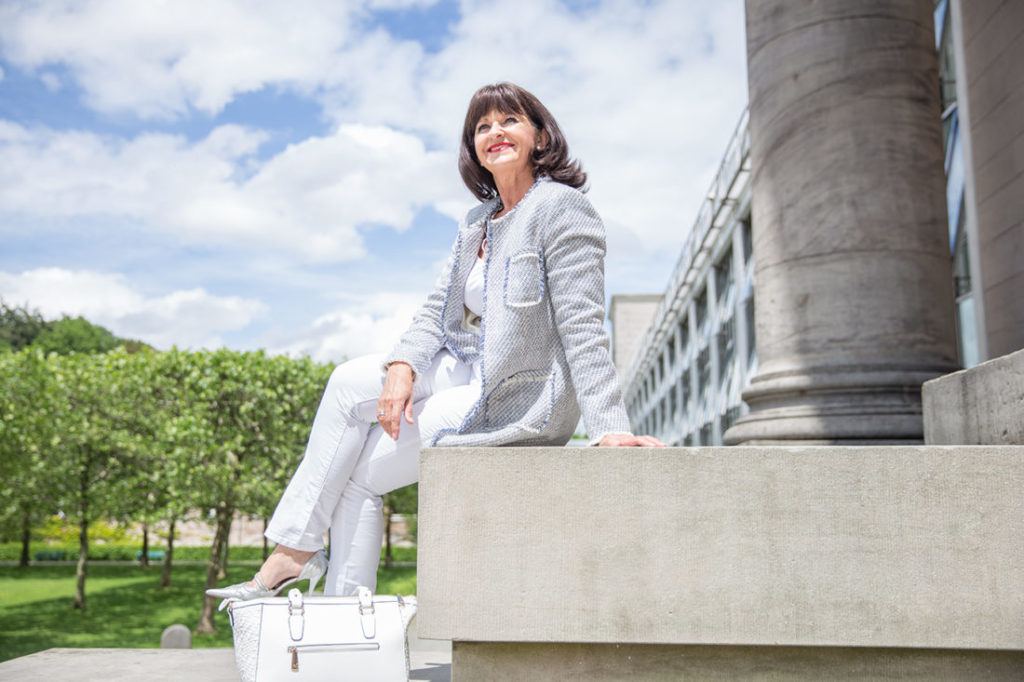 Look of the week – Sommertrend mit Kurzmantel