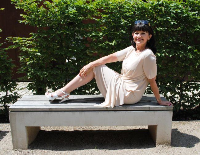 nudefarbiges Sommerkleid