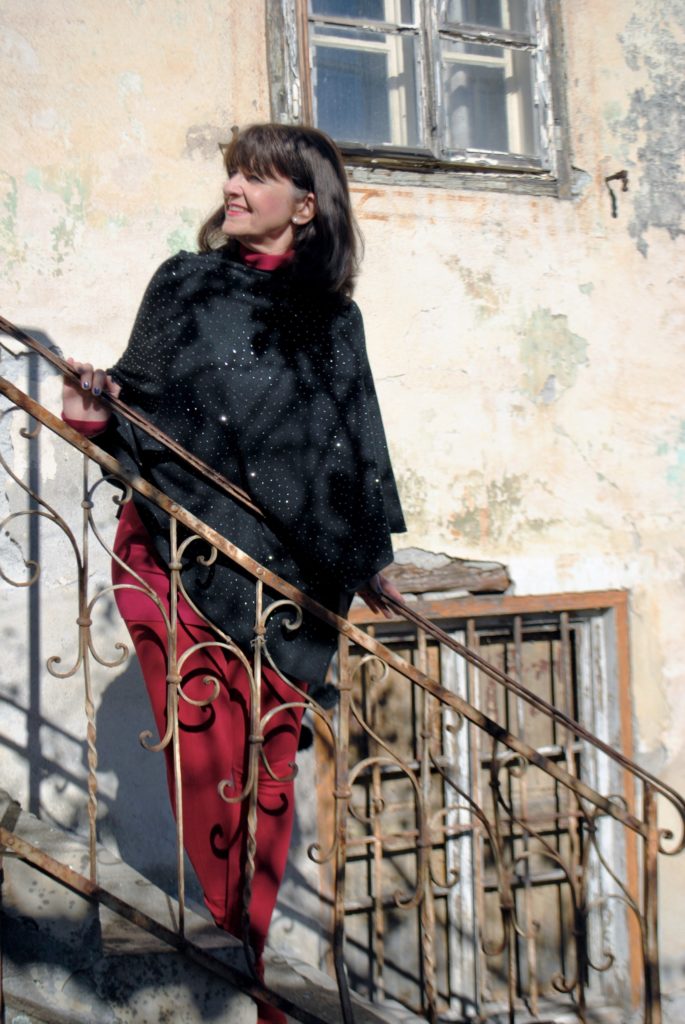 roter-look-treppe-gitter