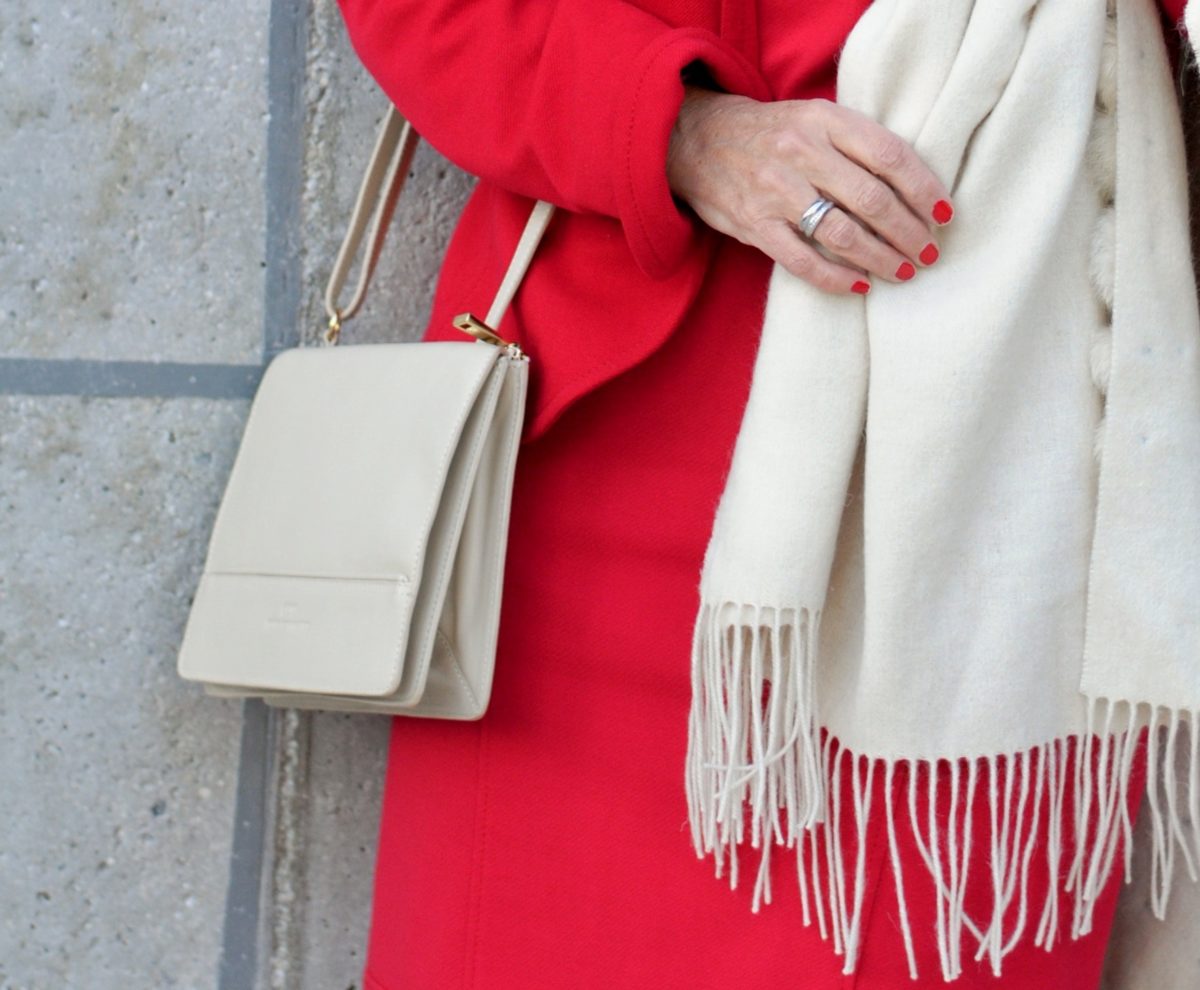 helle-tasche-ausschnitt