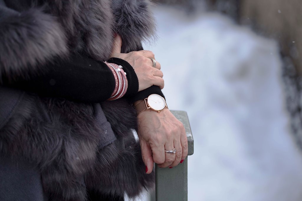 Details Cape Uhr Armband