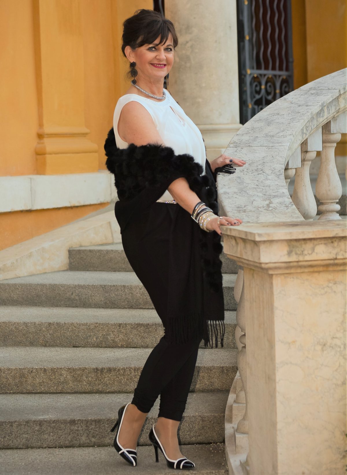 Jumpsuit in black and white