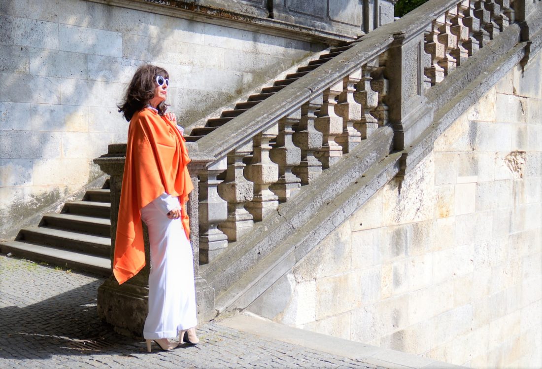 Cape in Orange TOP