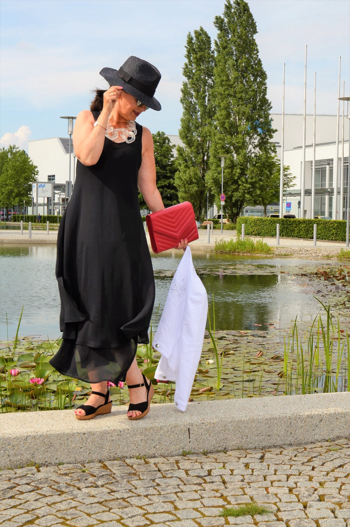 Schwarze Schuhe von LaShoe