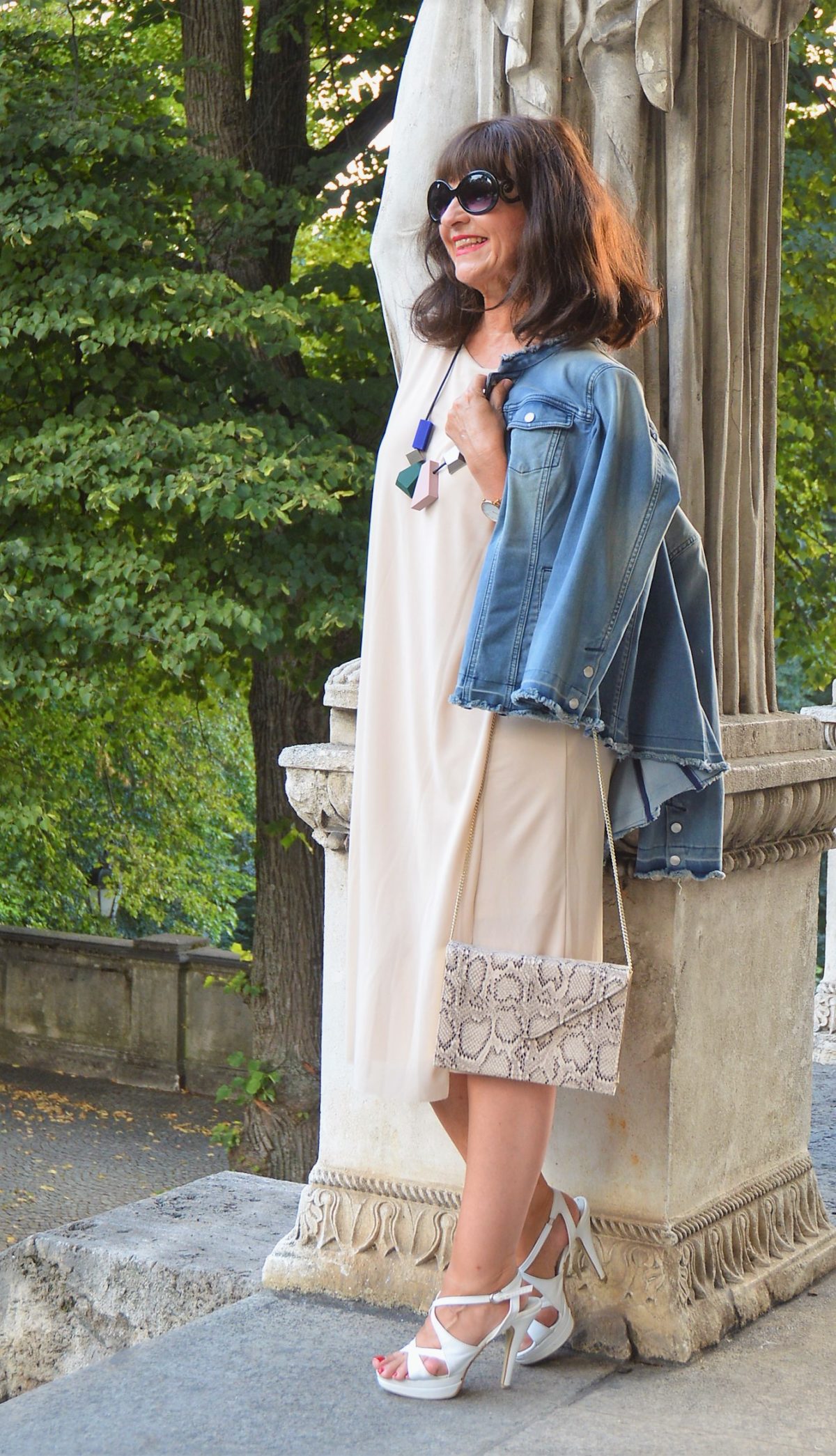 Kleid in nude von Cos