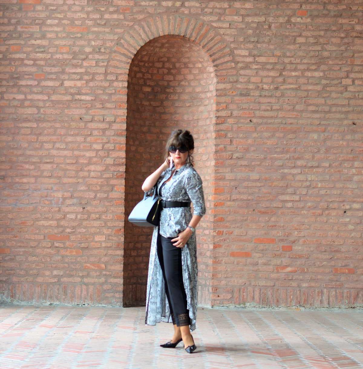 Edler Schmuck trifft Zarakleid