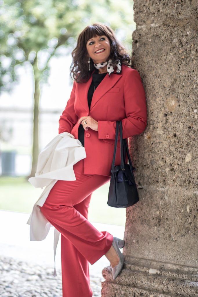 Business Look Hosenanzug rot