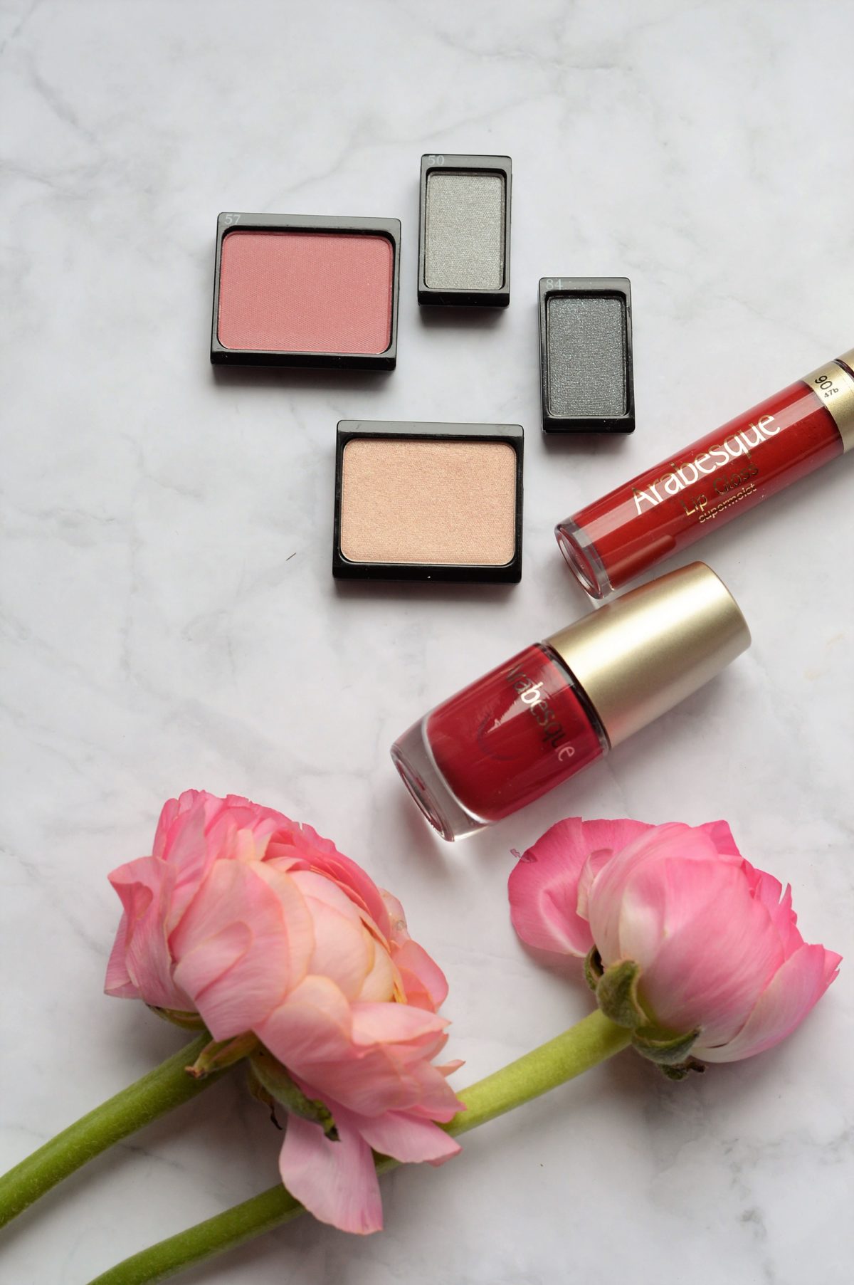 Make up Trend kalte Farben