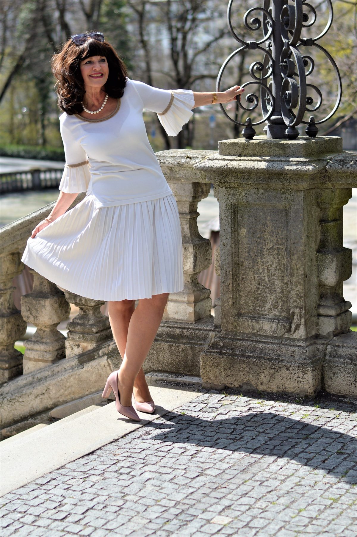 Faltenrock mit Oberteil von BIANA