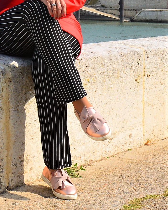 Flache LaShoe in die Packliste