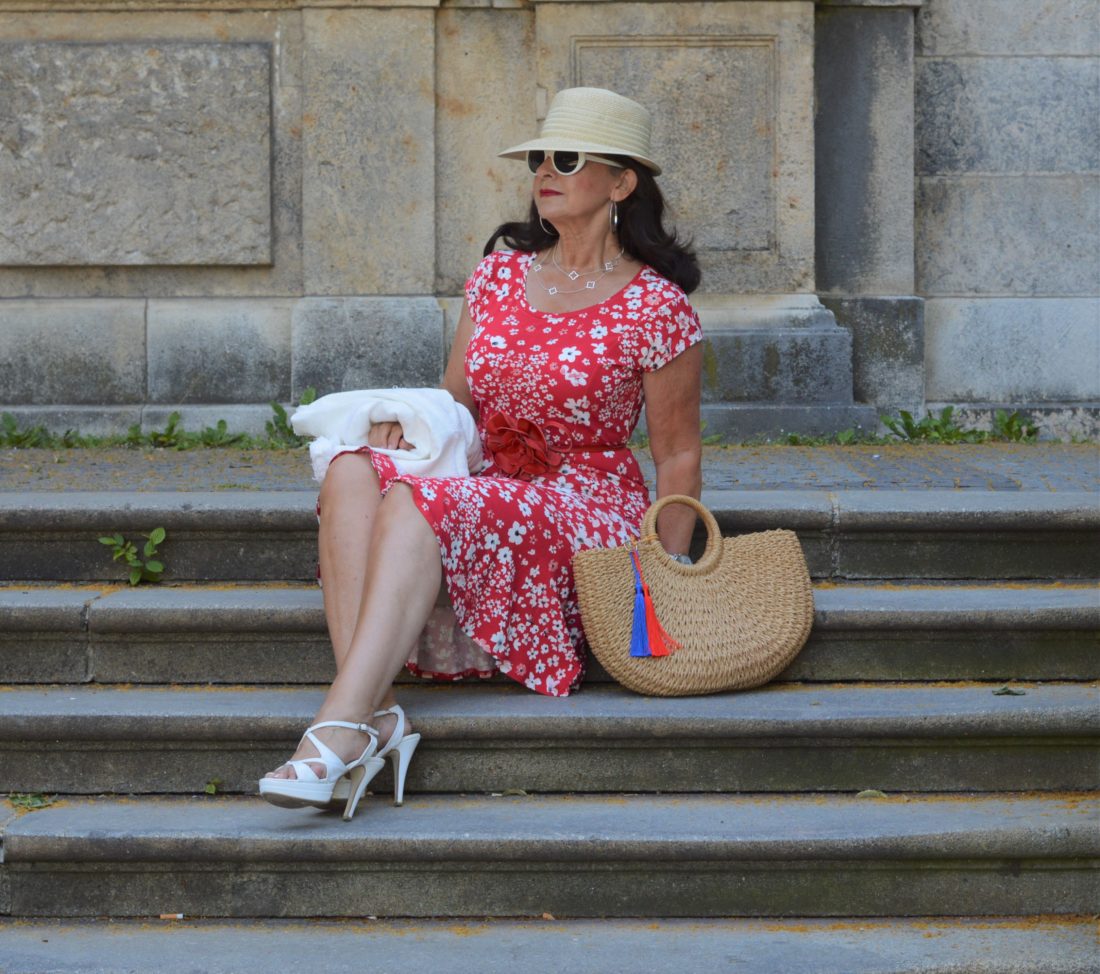 Gartenparty Outfit