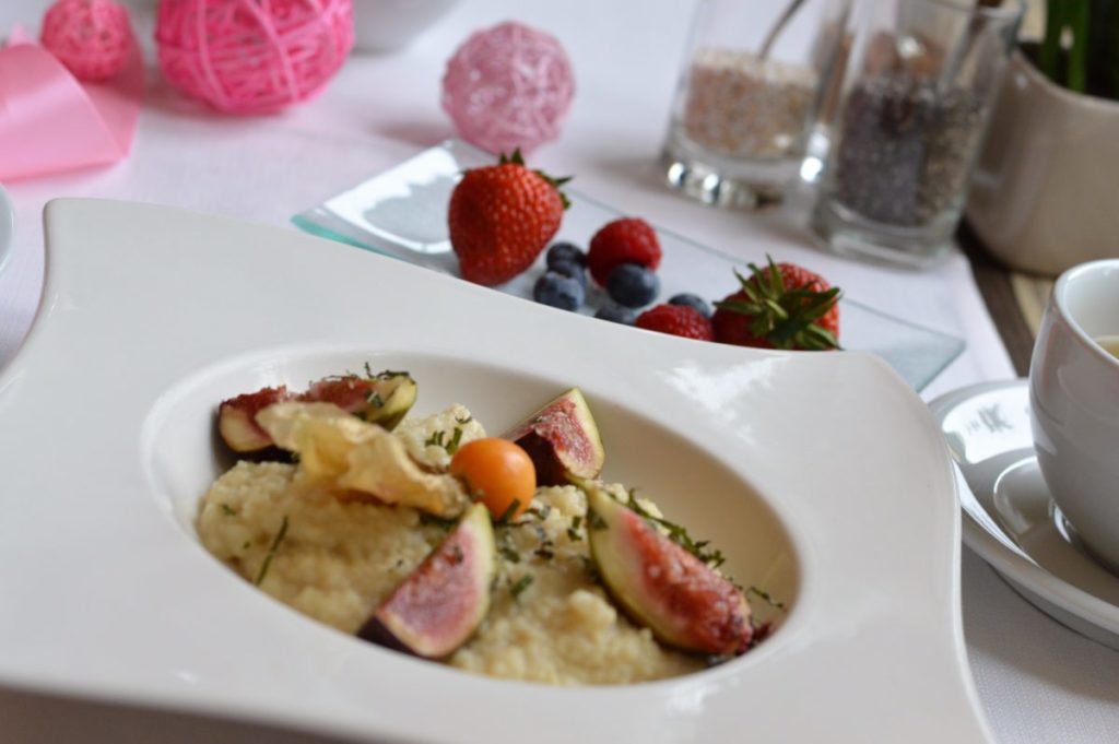 Check your life Rosa Tag