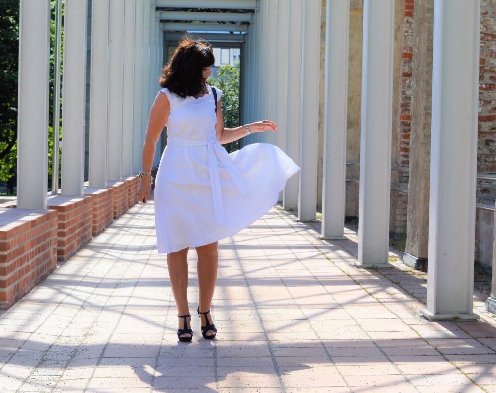 Leinenkleid in weiß