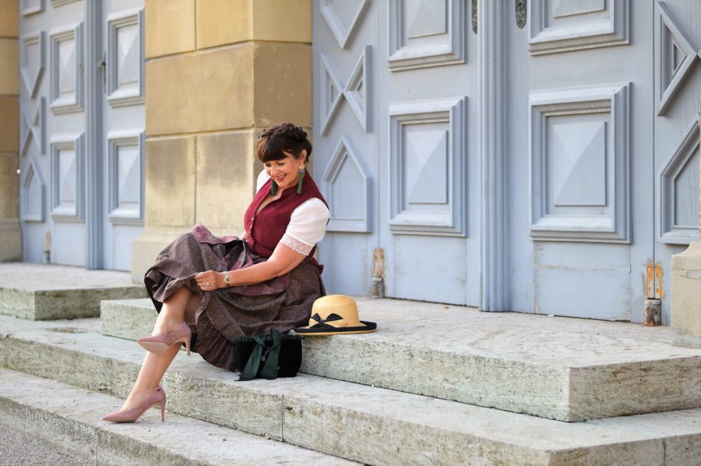 Dirndl mit Unterrock