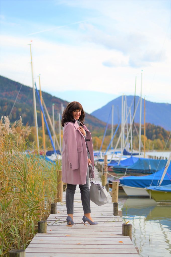 Rosa Mantel von MONA