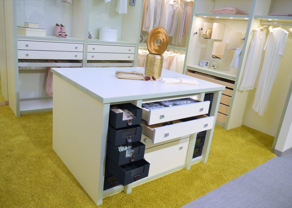 CABINET Schranksyteme