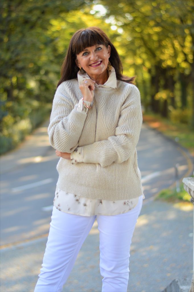 Jubliäums Outfit MONA 