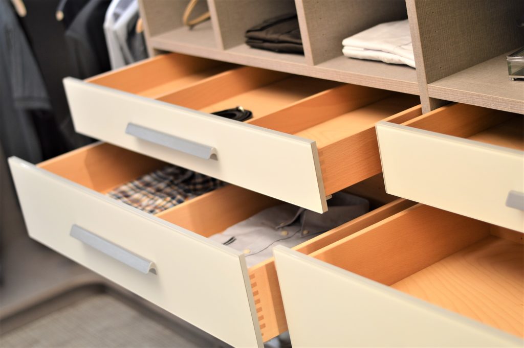 Schubladen von Cabinet