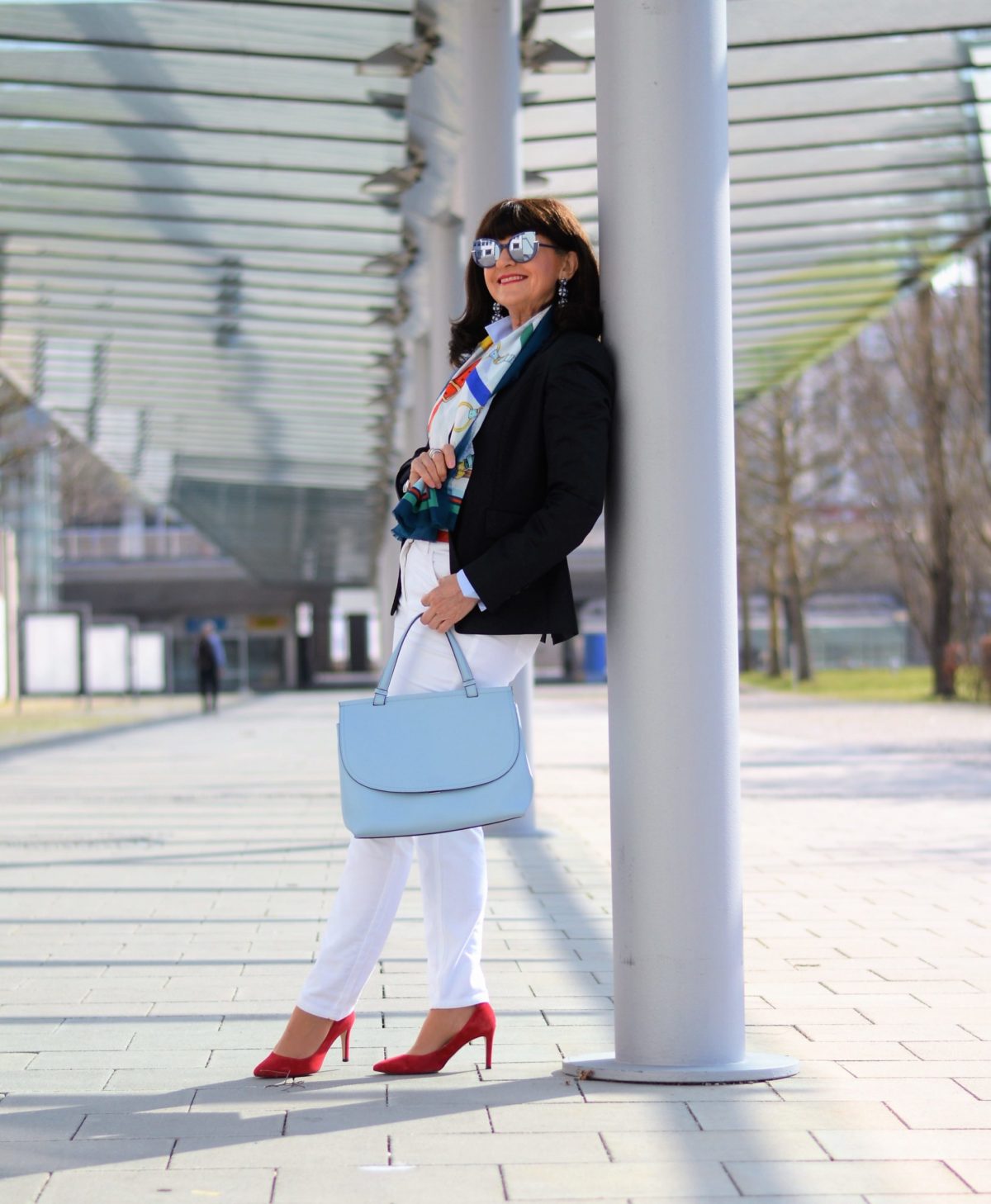 1 Teil - 7 Looks Jeans in weiß kombinieren