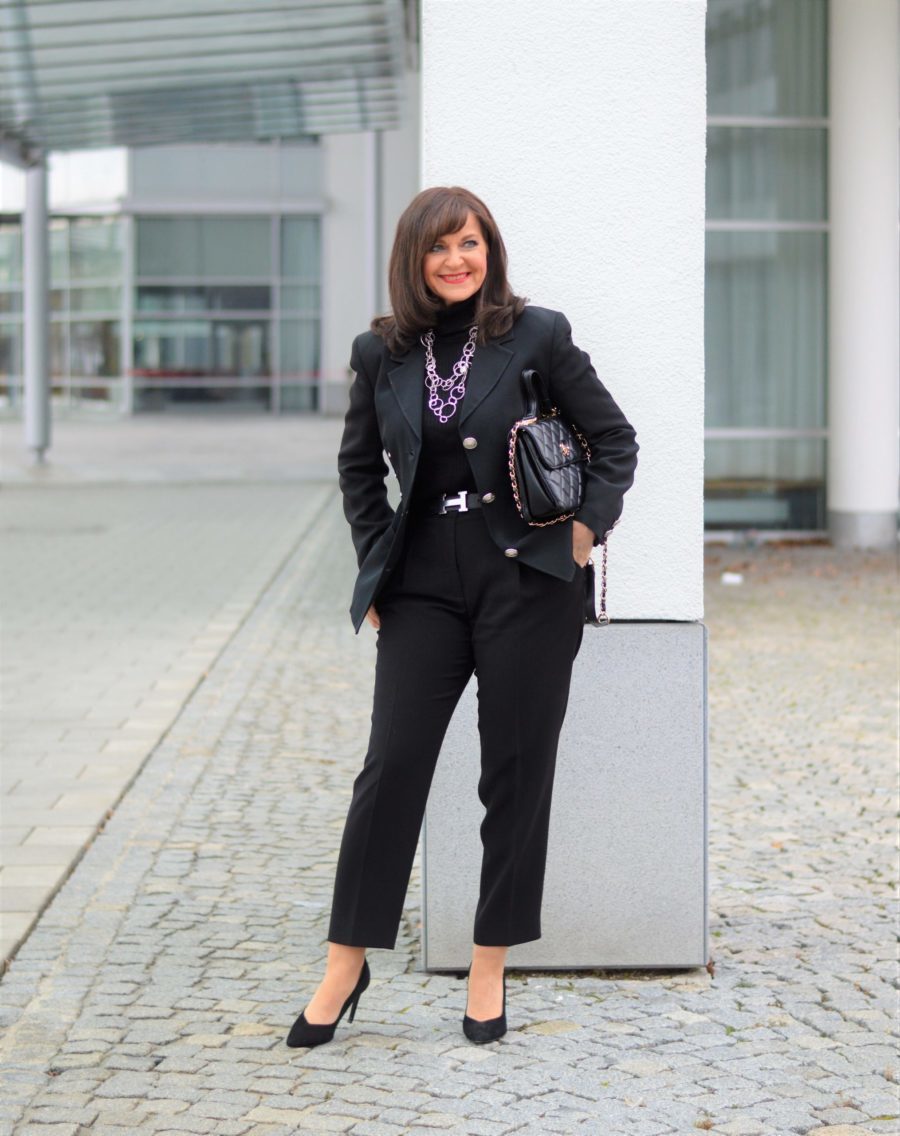 Monochrom in Schwarz