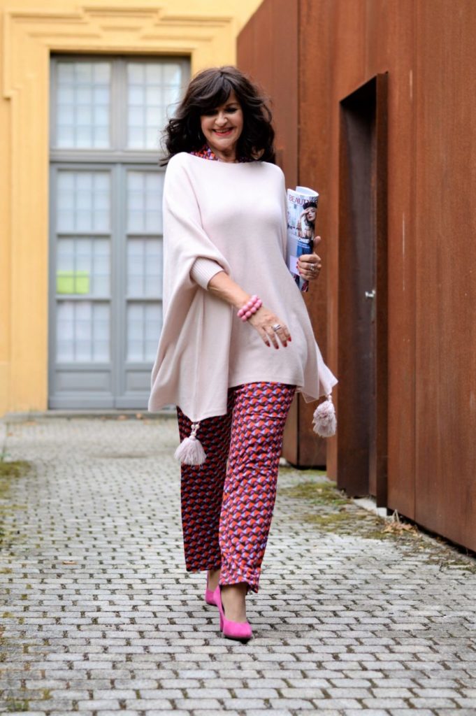 Jumpsuit mit Poncho