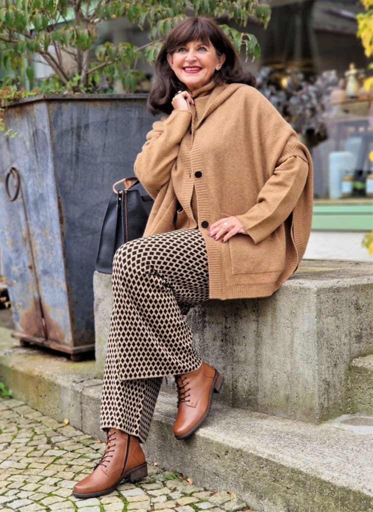 Mit einem SOLIDUS STIEFEL bequem durch den Herbst