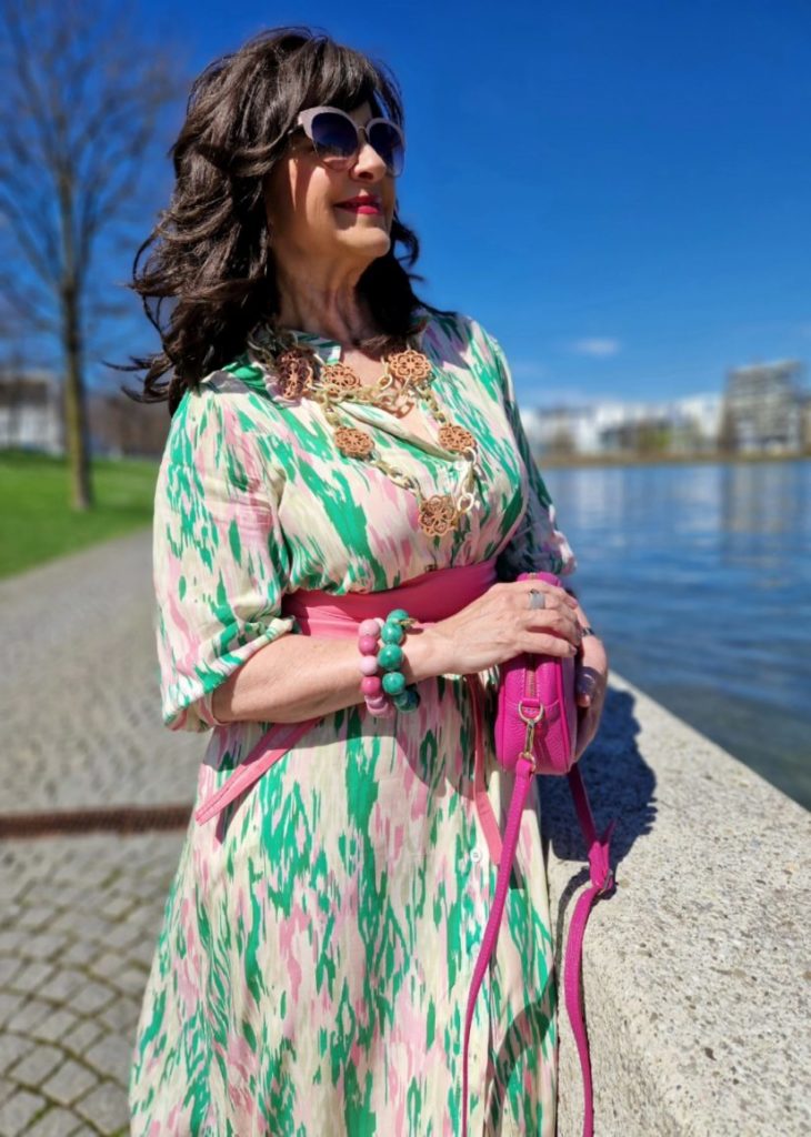 Kleid VMilano Mai 2023