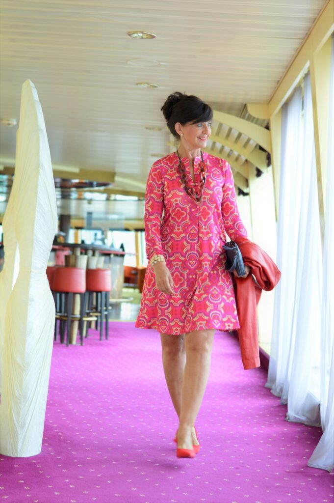 Kleid in Pink und Rot Stegmann