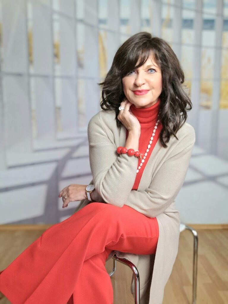 Beige kombinieren mit rot